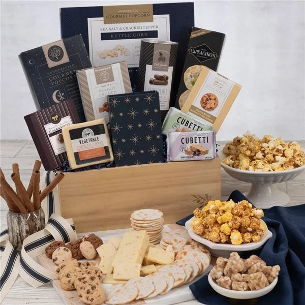 Snack & Chocolate Gift Basket B671
