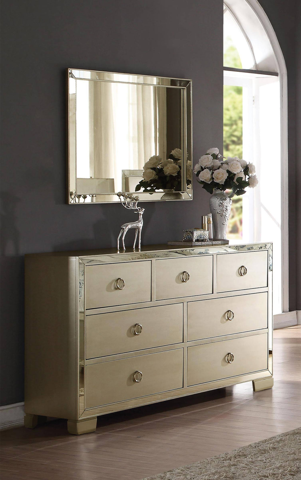 Champagne Eastern King Bed R4327