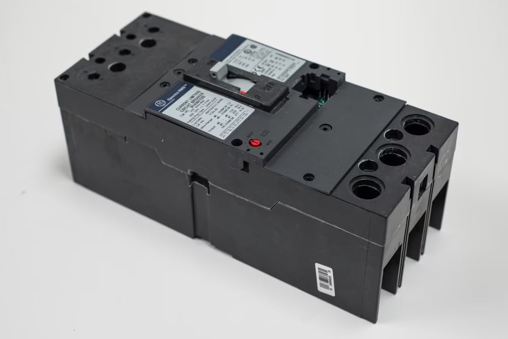 Bolt-On Mount Type Molded Case Circuit Breaker 3-Pole 250 Amp 600 Volt AC T459709